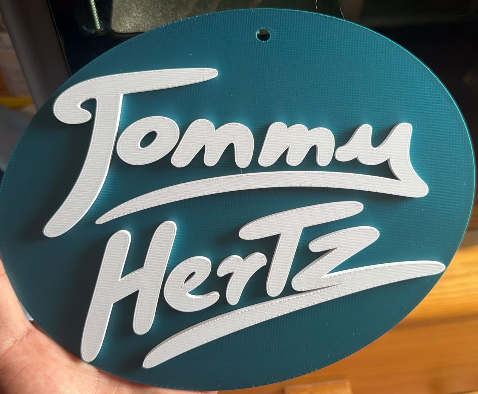 Letrero con el nombre de tu negocio, pieza impresa en 3D por CandeMaker