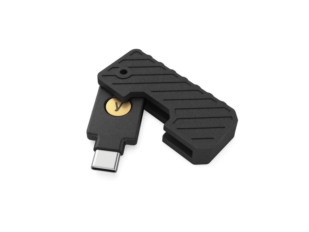 Protector YubiKey, pieza impresa en 3D por CandeMaker